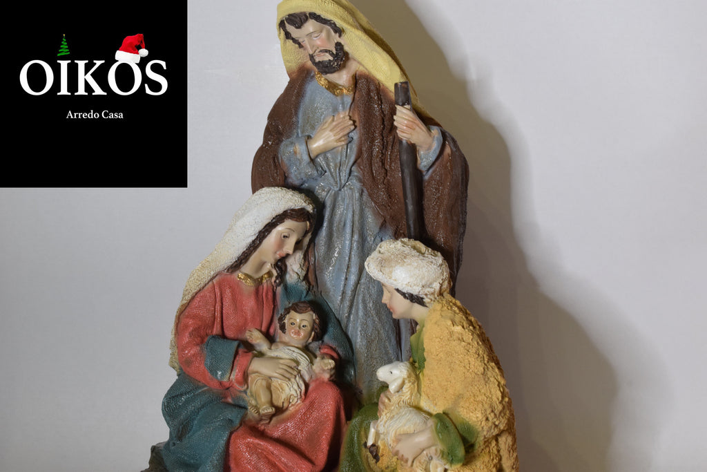 Natività con pastorello in resina dipinta h. 24 cm