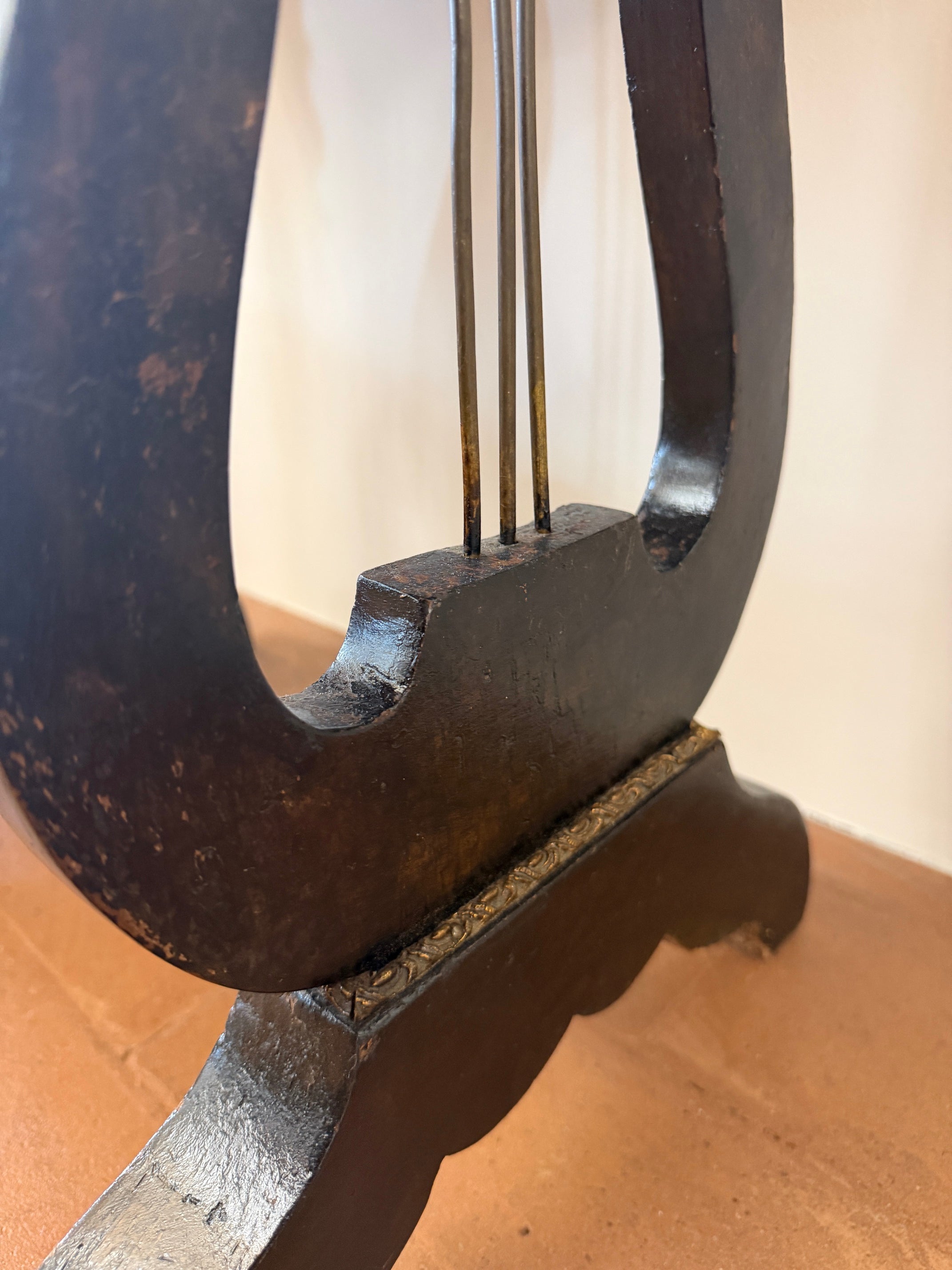 Console Antica '800 Stile Impero con Gambe a Lira e Fregi Dorati con Specchio Interno